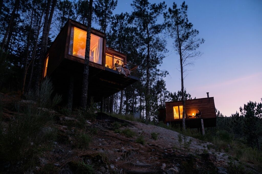 Domo transparente com vista sobre a paisagem — Glamping na Madeira
